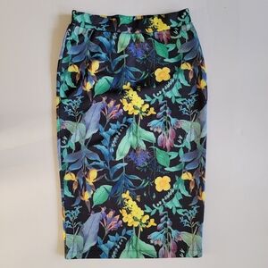 🆕️Next Floral Skirt size 6